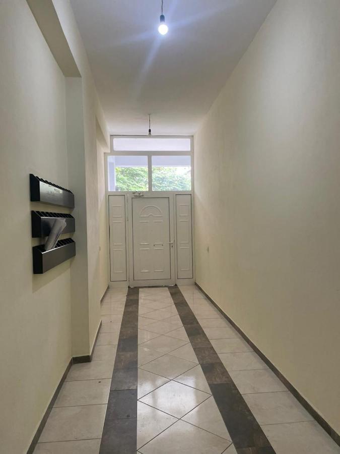 Denisi Apartamento Sarandë